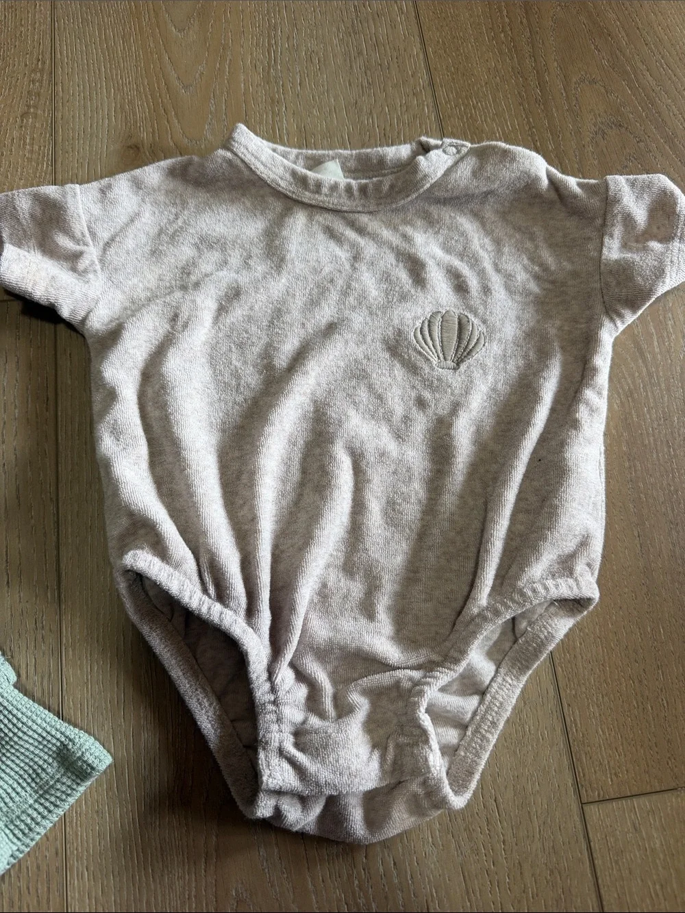 H&M bundle month